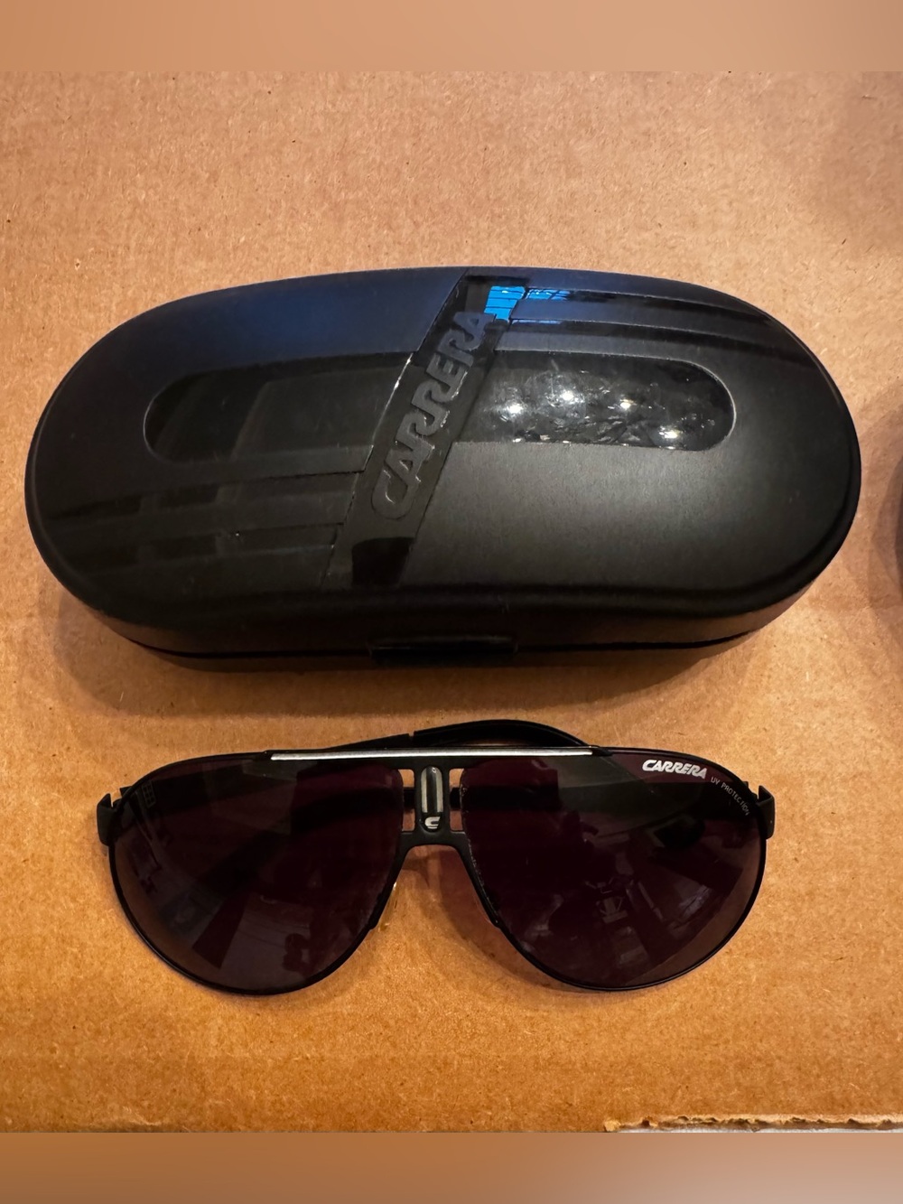 Carrera Men’s Black Sunglasses w Case
